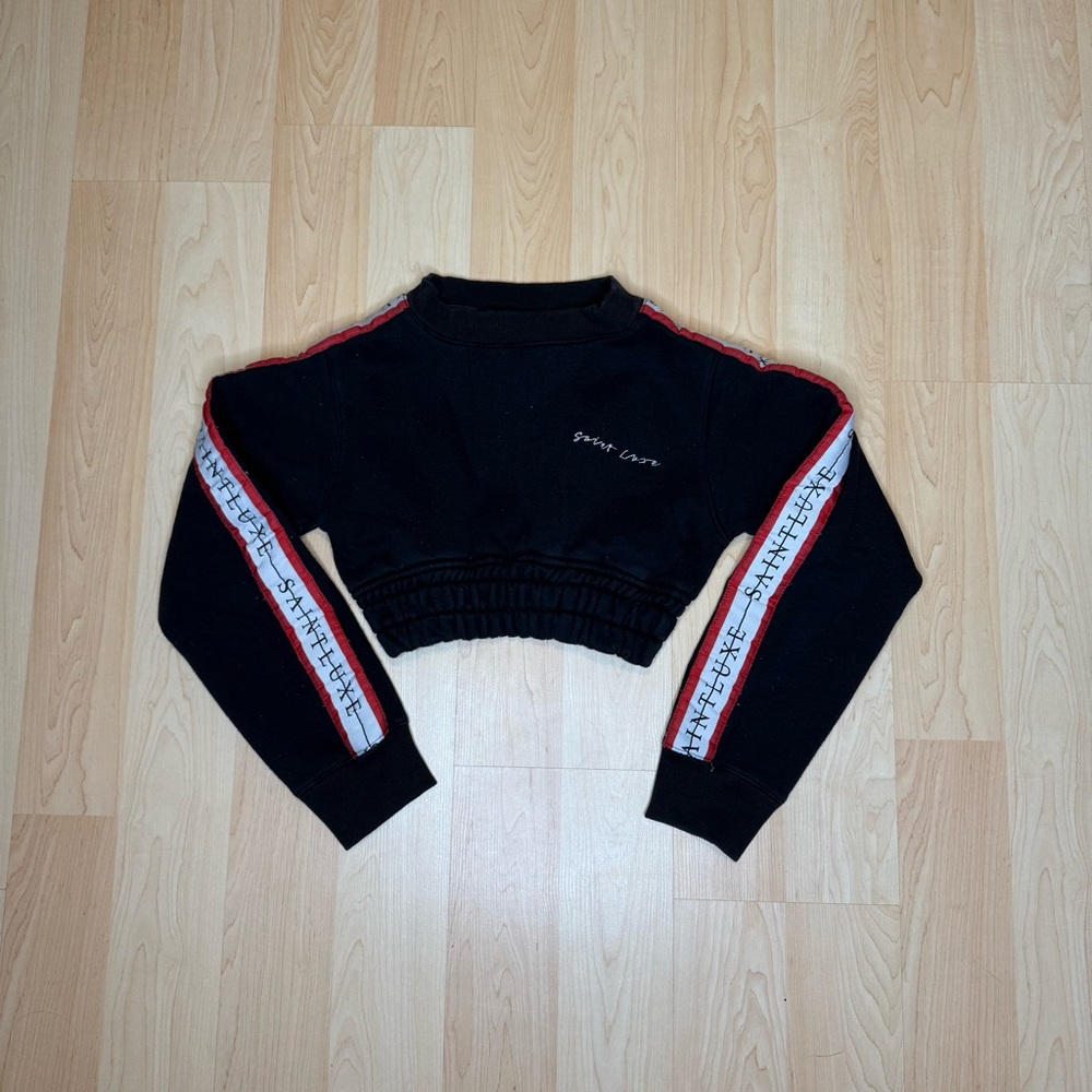 Black Cropped Sweatshirt
